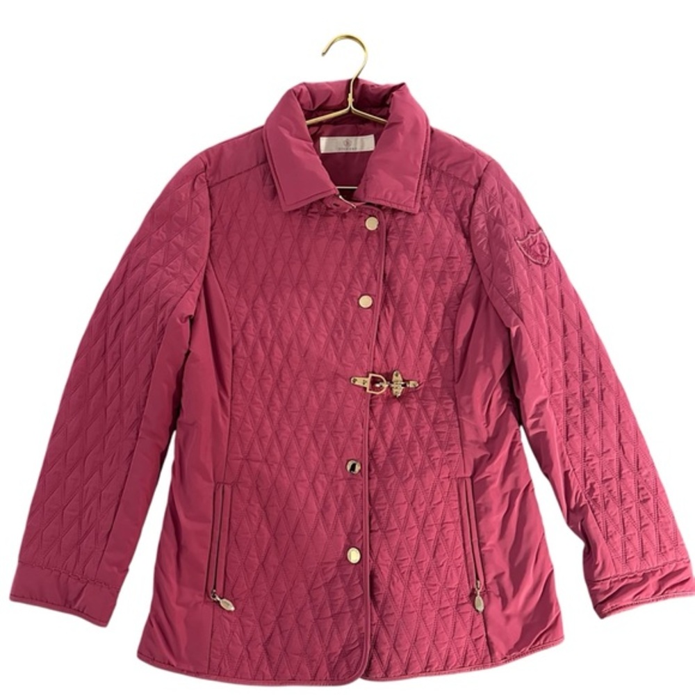 Gorgeous Dismero Pink Quilted Button Front Jacket‎ with gold toggle.